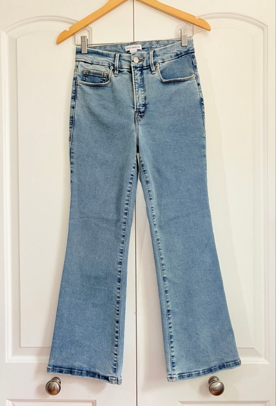 Good American Good Legs Crop Mini Boot Jeans 27 Light Wash Mid Rise Stretch